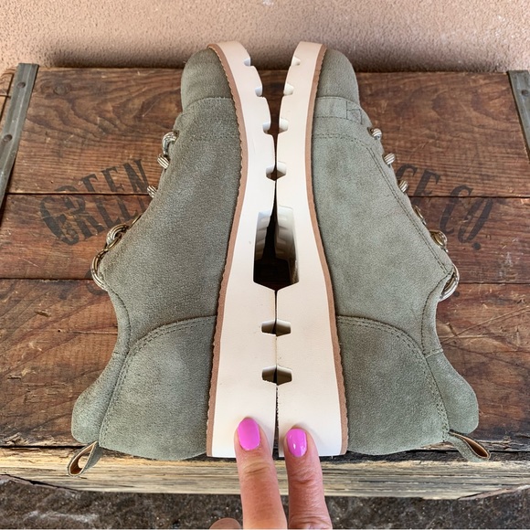 Vionic Ballari Lace-Up Oxford - Picture 6 of 9